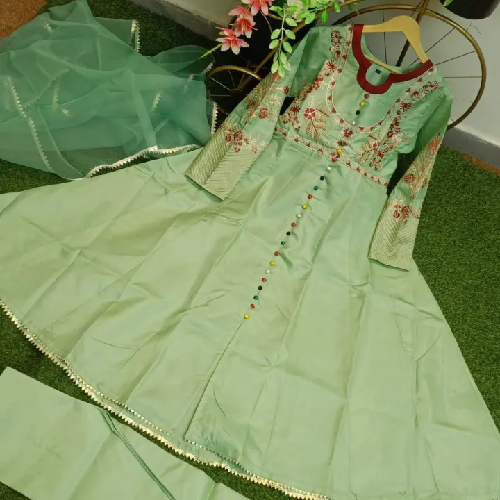 Khatan%20silk%20fabric%20%20Collection%20-%20Image%202