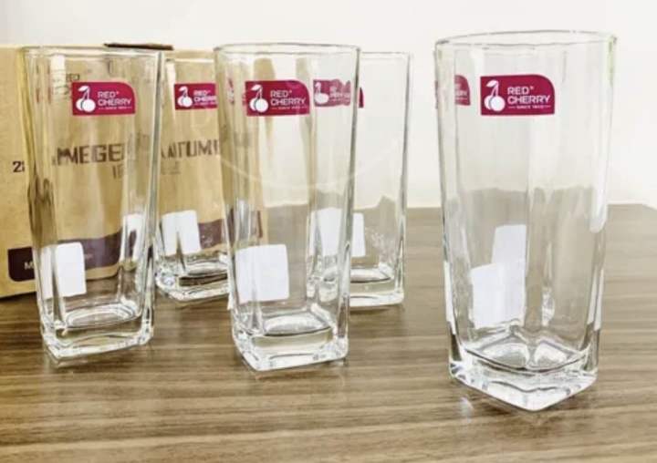 Red%20Cherry%20Glass%20Set%20%E2%80%93%206%20Pieces%20-%20Image%202