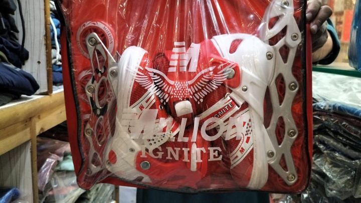 INLINER%20SKATING%20SHOES%20FOR%20KIDS%20-%20Image%202