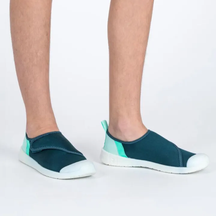 Subea%20decathlon%20kids%20water%20shoes%20easy%20to%20wear%20-%20Image%203