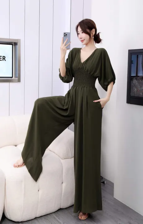 New%20Style%20Bat%20Sleeve%20Wide%20Leg%20Solid%20Color%20Simple%20Temperament%20Elegant%20V-neck%20Women%20Jumpsuit%20Fashion%20Jumpsuit%20Loose%20Commuter%20Women%20Clothing%20-%20Image%204