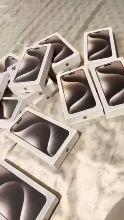 iPhone 15 Pro Max Dummy Phone Non-Working Model for Display | Dummy iPhone for Kids | Fake iPhone 15 Pro Max Showpiece Toy | Replica iPhone Lookalike | iPhone 15 Pro Max Dummy for Decoration & Practice | Dummy Mobile Model for Shop Display & Videos