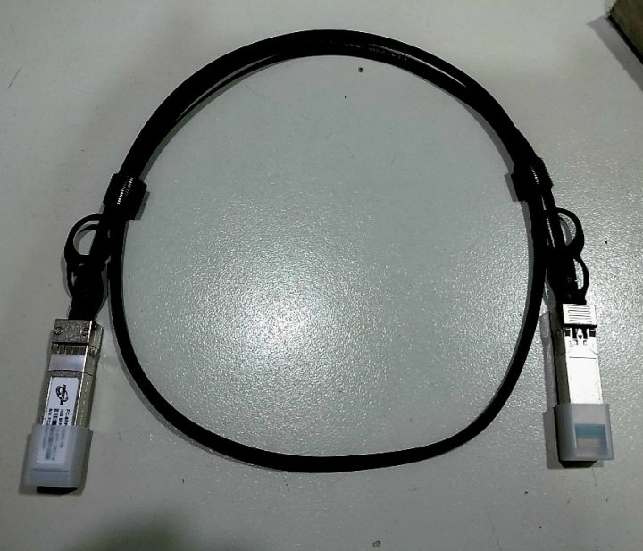 Direct Attach Copper DAC Cable with SFP+ Connectors on Both Ends Data ...
