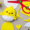 40PCS Felt Fabric Solid Color Pre Cut Blocks Hand Wash Only Suitable For DIY Handmade Sewing Projects And Decoration Production. 