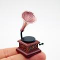 1Pc/1Set Dollhouse Miniature Retro Gramophone Mini Phonograph Record Simulation Gramophone Handicrafts Home Model Toys Decor.