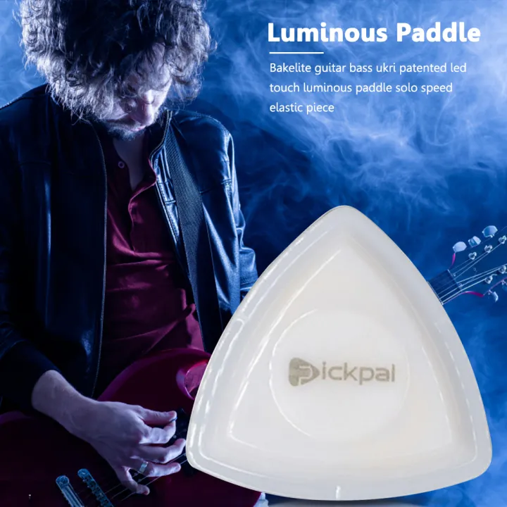 2/1PCS%20Glowing%20Guitar%20Picks%20Acoustic%20Electric%20Guitar%20With%20LED%20Light%20Luminous%20Pick%20Musical%20Stringed%20Instrument%20Glowing%20Plectrum%20-%20Image%204