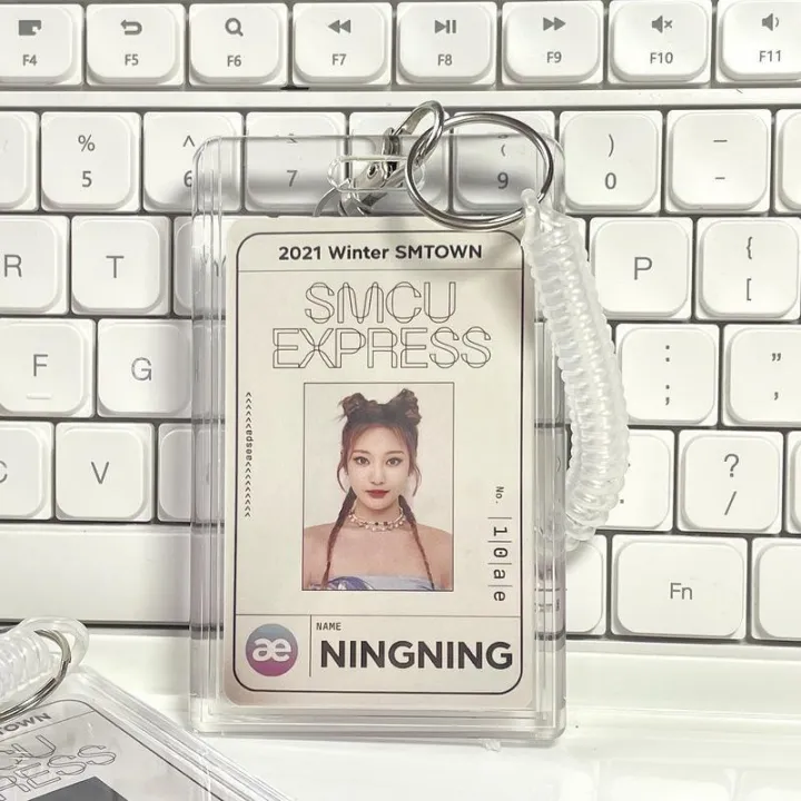 Acrylic%20%20Photo%20Card%20Holder%20Anti-lost%20Keychain%203%20Inch%20INS%20White%20Idol%20Protective%20Case%20Bag%20Bus%20Cards%20Sleeves%20Supplis%20-%20Image%204