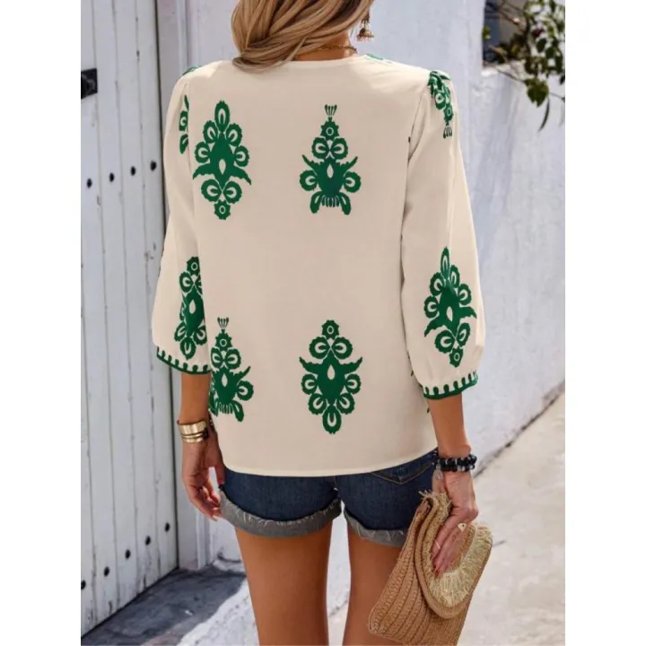 Plus%20Size%20Women's%20Casual%20V-neck%20Shirt%20Woman%20Loose%20Summer%20Casual%20Outdoor%20Tee%20Shirt%20Breathable%20Tops%20-%20Image%204