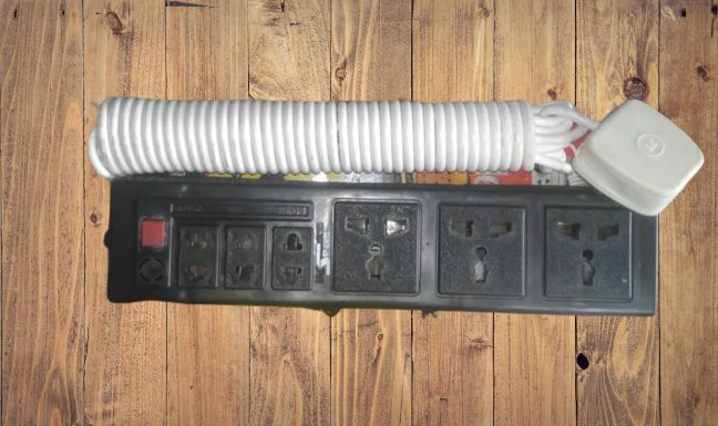 Multi%20Plug%20Power%20Extension%20Cord%20Multi%20Functional%205%20Mtr%20Multi%20Extension%20Power%20Wire%20Cord%20-%20Multi%20Extension%20Power%20Wire%20Cord%20Socket%20-%20Image%203
