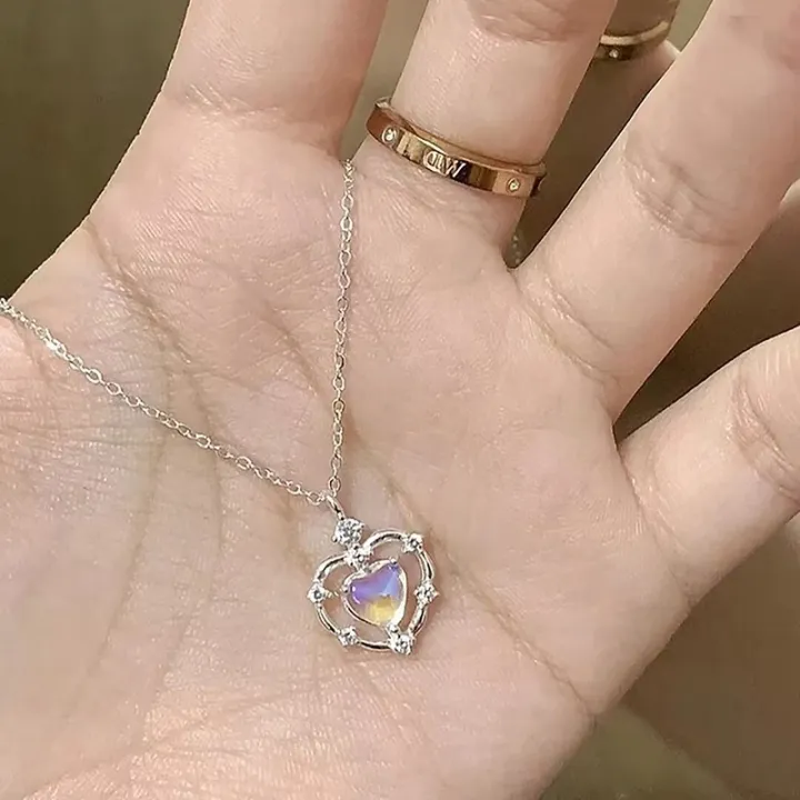 4%20Pcs%20Necklace%20Set%20for%20Women%20%7C%20Butterfly,%20Heart%20&%20Kitty%20Pendant%20Necklace%20-%20Image%203