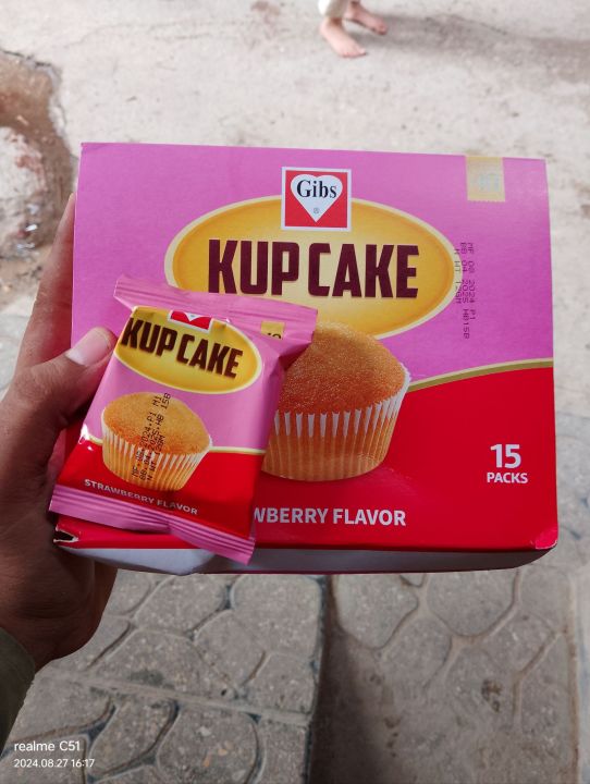 Orivinal Gibs Kup Cake (Pack Of 15 Pieces) / Strawberry Flavour / Very Softly Cake / With Affordable Price