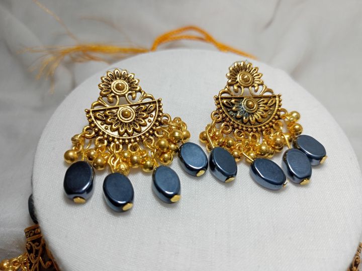 GRAY%20STONE%20GORGEOUS%20JEWELERY%20SET%20FOR%20WOMEN%7C%20-%20Image%204