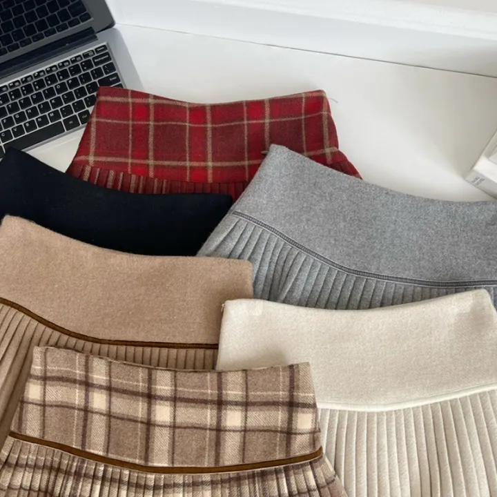 Plaid%20Pleated%20Mini%20Skirt%20Thick%20Wool%20Short%20Skirt%20High%20Waist%20Box-pleat%20Miniskirt%20for%20Women%20Teen-girl%20Preppy%20Style%20Outfit%20-%20Image%202