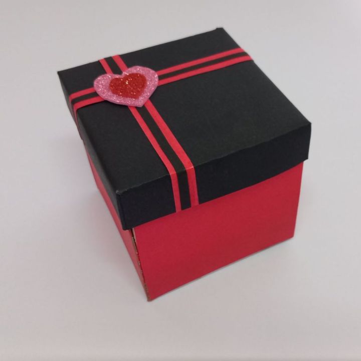 Love%20Explosion%20Box%20-%20Image%207