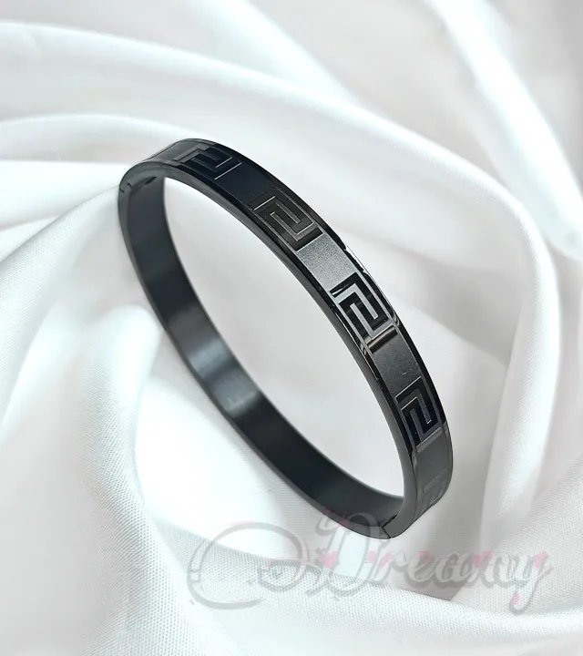 Men's%20Unique%20Design%20Stainless%20Steel%20Bracelet%20Men's%20Fashion%20Accessories%20-%20Image%203