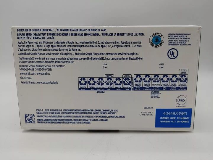 Oral-B%20iO%20Series%206%20Rechargeable%20Toothbrush%20-%20Image%204