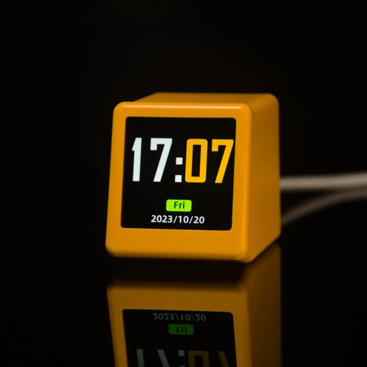 GeekMagic%20Ultra%20Smart%20WiFi%20Weather%20Station%20Bed%20Clock%20with%20Photo%20Album%20Gif%20Animation%20Desktop%20Decoration%20home%20decoration%20item%20-%20Image%203