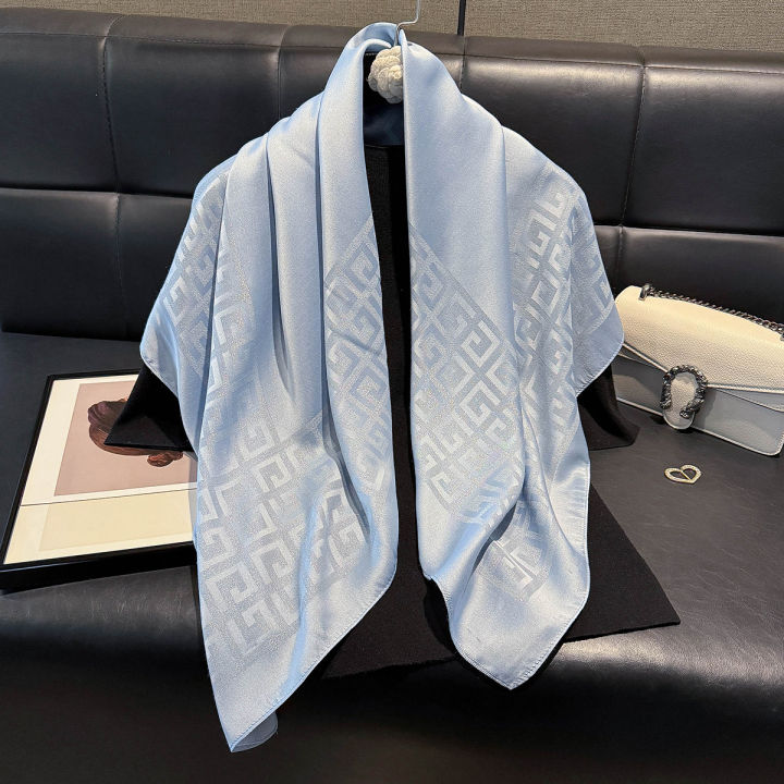 2025%20Latest%20Spring%20and%20Autumn%20Women's%20Fashion%20Hijab%20Silky%20Muslim%20Square%20Sun%20Protection%20Shawl%20Luxury%20Brand%20Soft%20Female%20Scarf%20-%20Image%206