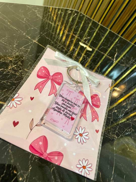 customized%20keychains%20your%20image%20or%20picture%20on%20keychain.logo,text,name%20print%20or%20use%20in%20business%20advertisement%20-%20Image%204