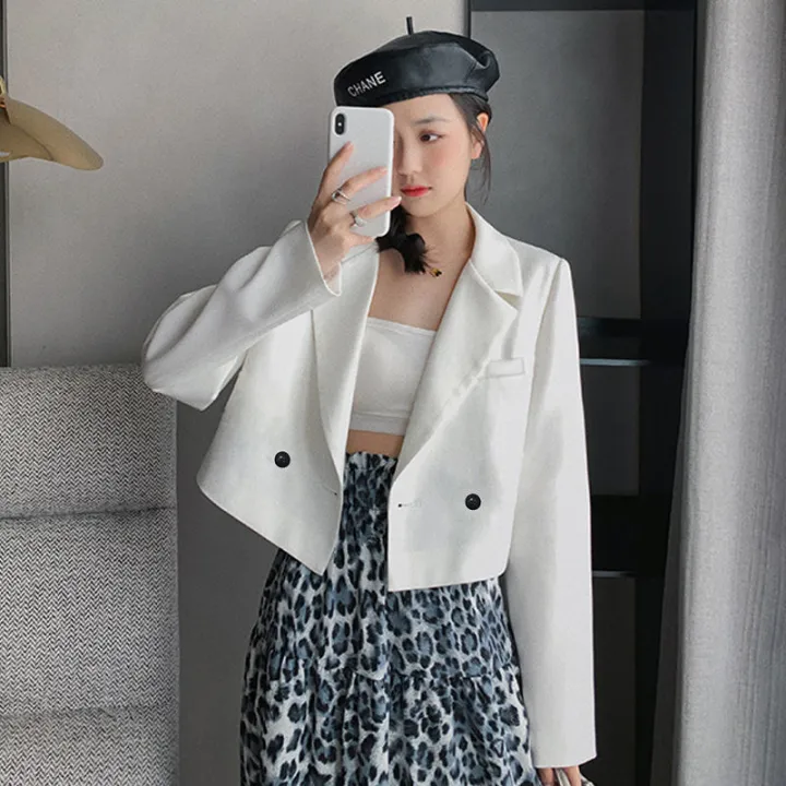 Women%20Punk%20Gothic%20Cropped%20Blazer%20with%20Metal%20Chain%20Harajuku%20Design%20Streetwear%20Chic%20Patchwork%20Suit%20Office%20Lady%20Commute%20Short%20Coat%20-%20Image%205