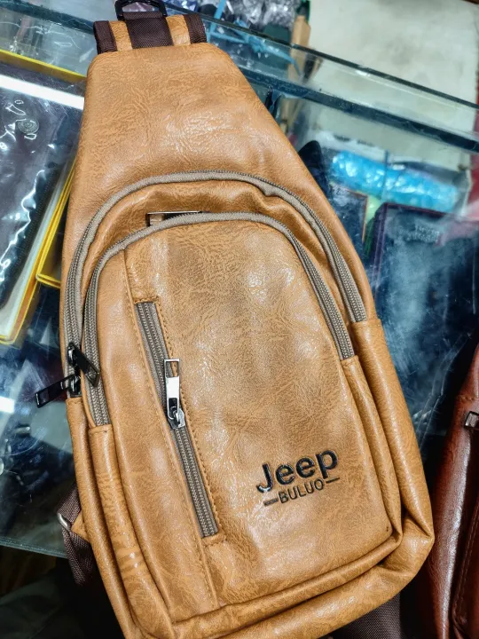 artificial%20crossbody%20bag%20for%20men%20-%20Image%203