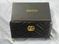 Gucci Wallet (Men / Women) Unisex Black color ဘူးအဝတ်အိတ် လိုဂိုအပြည့်စုံ (Full Logo). 
