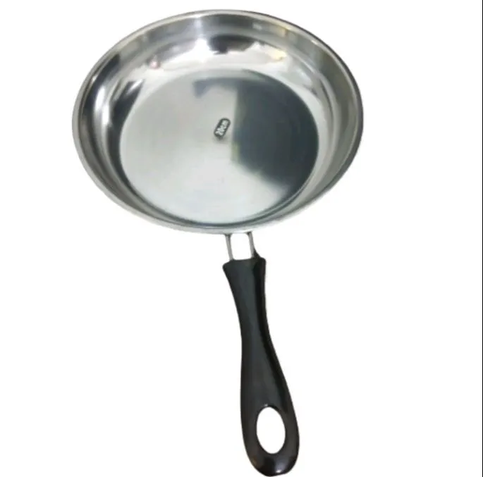 20cm%20Induction-Ready%20Stainless%20Steel%20Flat%20Bottom%20Frying%20Pan%20with%20Heat-Resistant%20Handle%20-%20Image%204