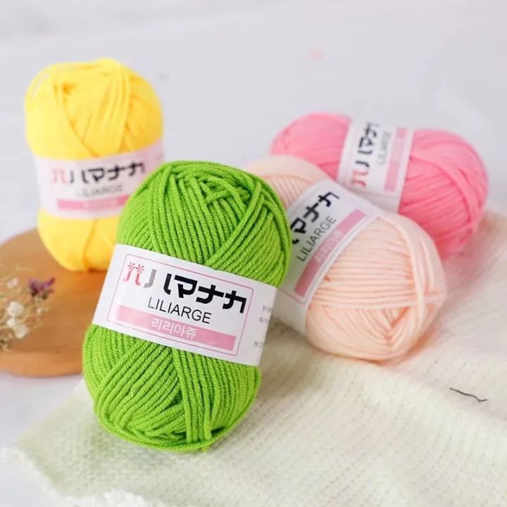 Milk%20Sweet%20Soft%20Cotton%20Baby%20Knitting%20Wool%20Yarn%20Thick%20Yarn%20Fiber%20Velvet%20Yarn%20Hand%20Knitting%20Wool%20Crochet%20Yarn%20for%20DIY%20Sweater%20-%20Image%204