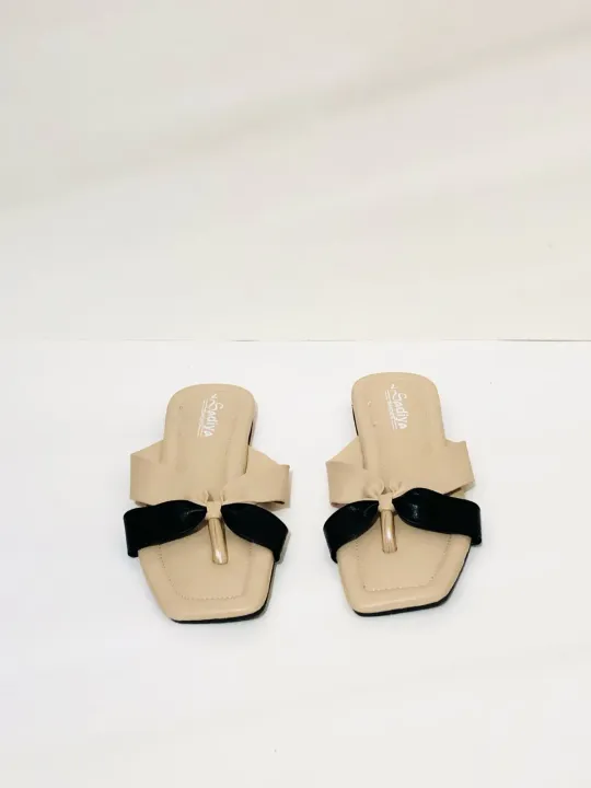 Regular%20Useable%20Slim%20Flat%20Sandals%20for%20Girls%20and%20Women's%20%7C%20Four%20Fita%20-%20Image%209