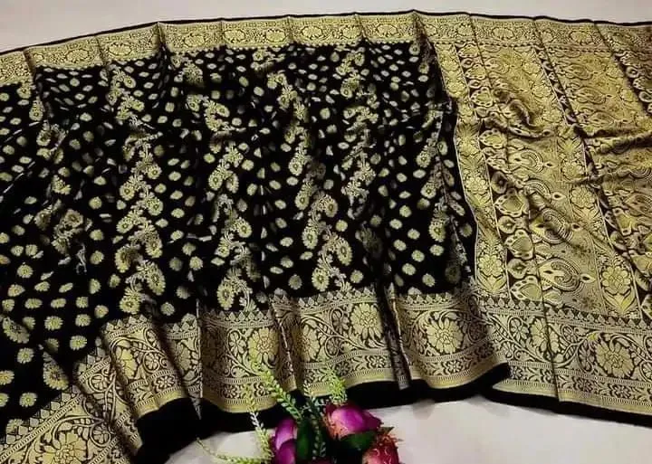Soft%20silk%20katan%20%20Saree%20For%20Women%20Without%20Blouse%20Pieces%20-%20Image%202