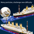 Small Particle Building Block Assembly Toy Titanic Giant Boy Girl Puzzle Cruise Ship Brick Model Kit Desltop Birthday  Child. 