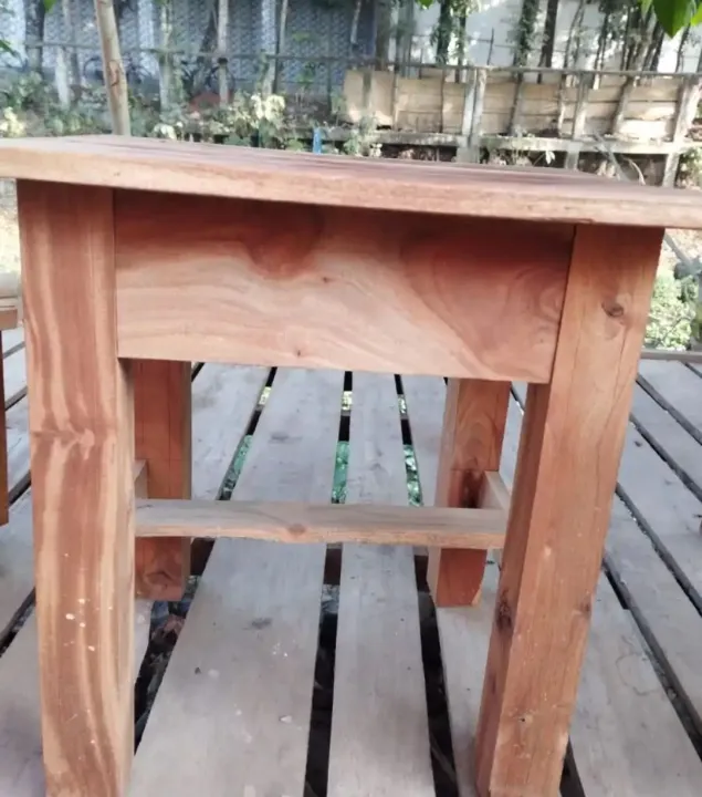 wooden%20seating%20stool%20-%20Image%203