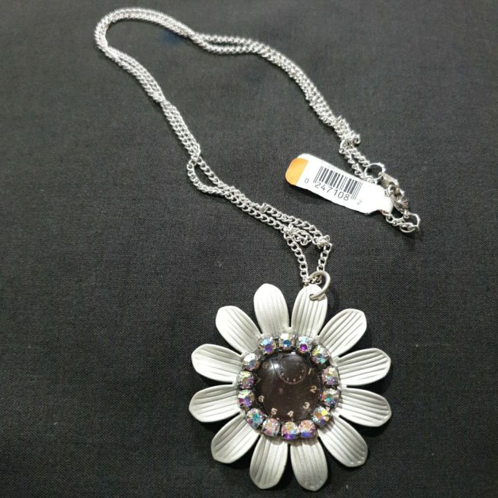 (L). Vintage Flower Necklace, pendant necklace, steampunk jewelry, bohemian necklace, flower pendant necklace