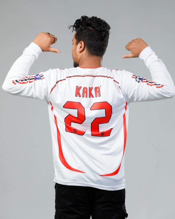 AC%20Milan%20KAKA%20Vintage%20Kit%20%7C%20KAKA%20Jersey%20-%20Image%203