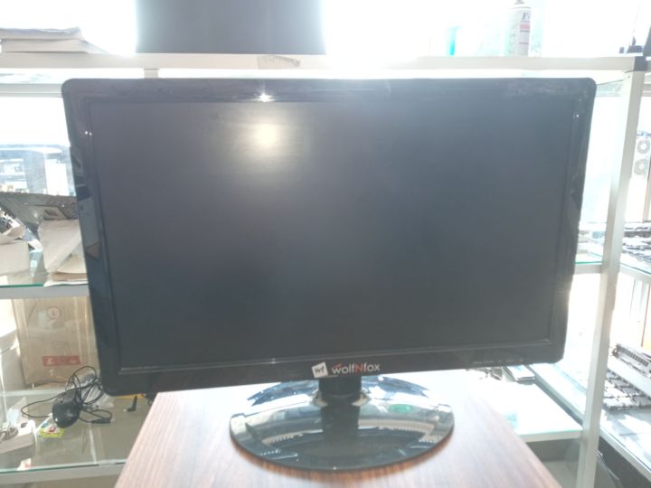 20'%20LED%20Monitor%20-%20Image%205