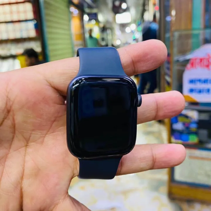 Apple%20Watch%20SE%202022%20-%20Image%203