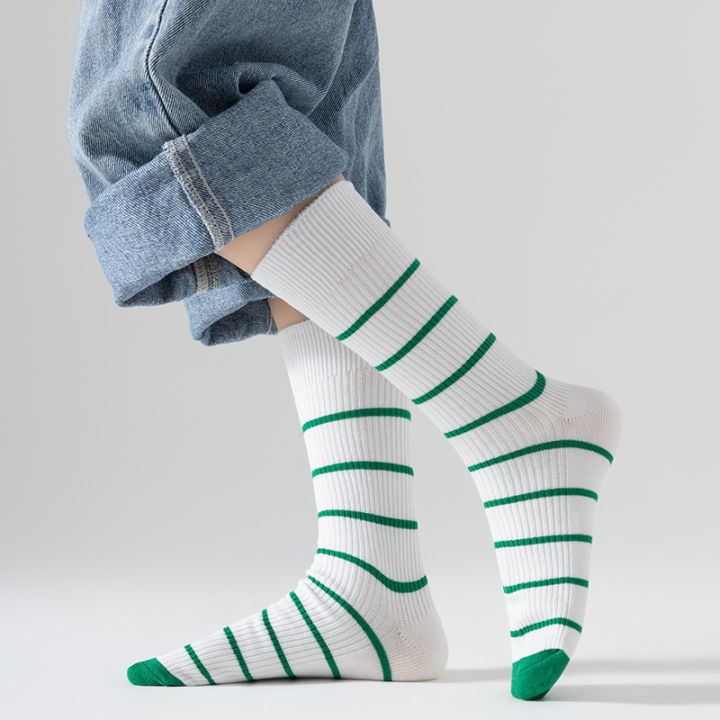 Children's%20socks%20in%20three%20pairs,%20spring%20and%20autumn%20style,%20simple%20and%20versatile,%20green%20striped%20socks%20for%20boys%20and%20girls%20-%20Image%204