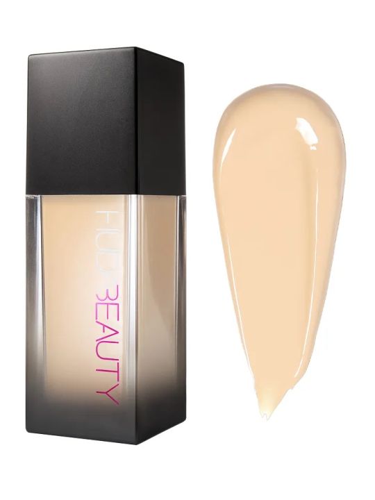 HUDA%20BEAUTY%20#FAUXLENS%20FOUNDATION%20-%20Image%206