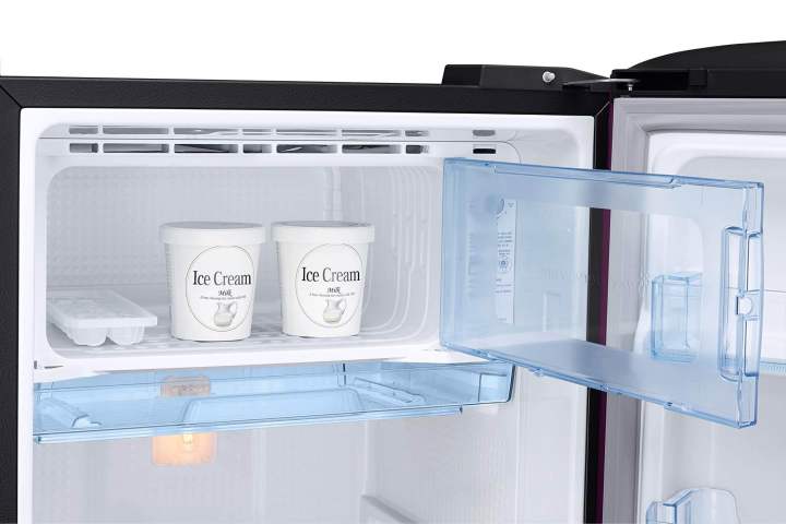 SAMSUNG%20RR20C2722CR/IM%20-%20192%20Litres%20Direct%20Cooling%20Single%20Door%20Refrigerator%20(Camellia%20Purple)%20-%20Image%207
