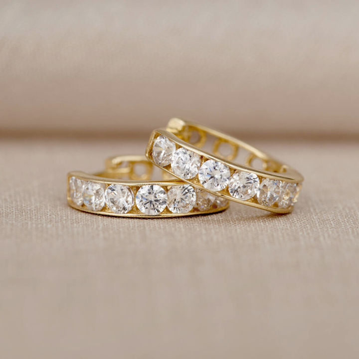Huitan%20Bright%20Zirconia%20Hoop%20Earrings%20Lady%20Daily%20Wearable%20Accessories%20with%20Fashion%20Hollow-out%20Design%20Trendy%20Gold%20Color%20Jewelry%20-%20Image%203