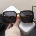 Brand Sunglasses Women's Square Classic Large Frame Fashion Men's Rectangular Letter Design Retro Sun Glasses UV400.