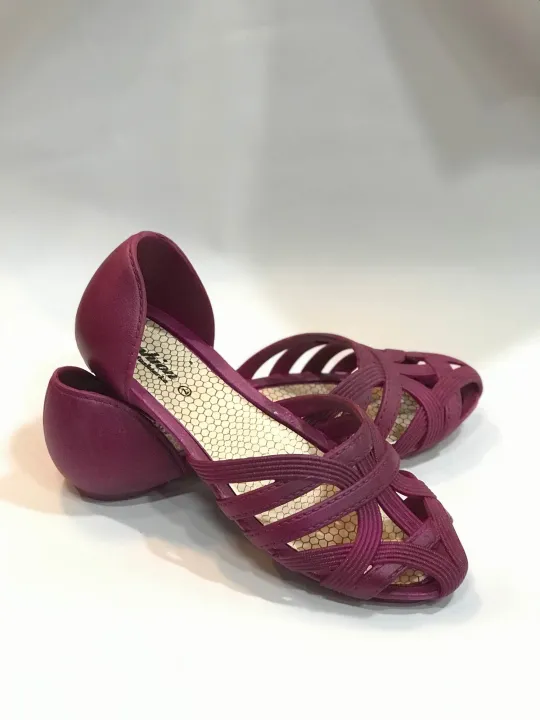 Pure%20Nylon/Plastic%20Stylish%20Casual%20Soft%20Anti%20slip%20shoes%20for%20girls/womens%20,New%20arrivals%20Light%20weight%20Rubber%20shoes%20for%20girls%20-%20Image%203