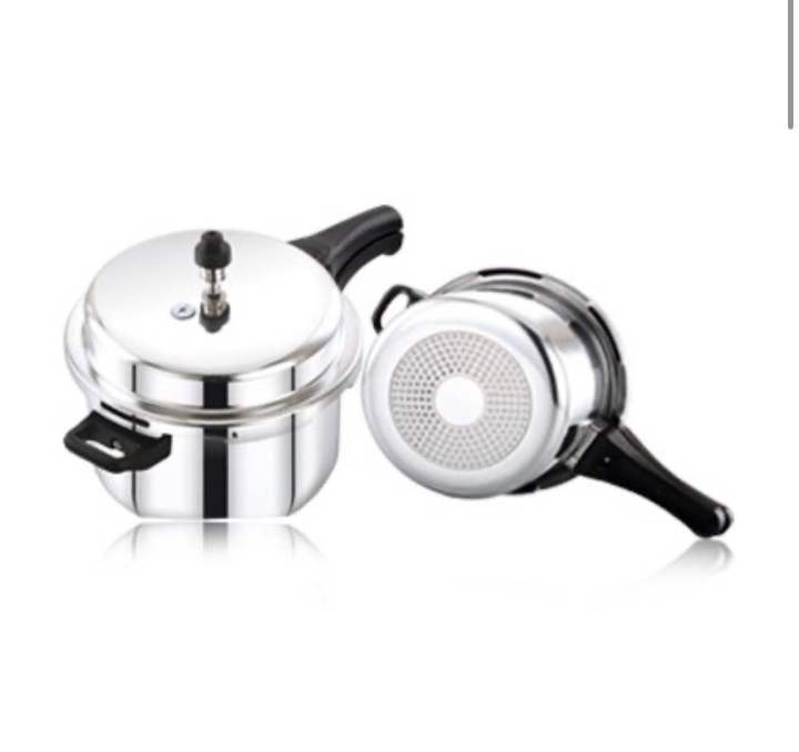 STAINLESS STEEL PRESSURE COOKER INDUCTION BASE. HIGH QUALITY INDIAN PRODUCT