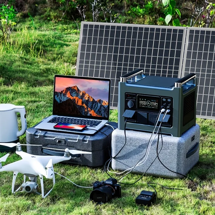 All-in-One%201000W%20Solar%20Charger%20Kit%20%E2%80%93%2012V%20Portable%20Power%20Bank%20with%20100A%20Regulator%20for%20Home,%20Caravan%20&%20Outdoor%20Adventures%20-%20Image%202