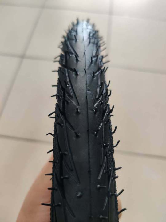 16x1.75%20(47-305)%20bicycle%20tire%20and%20inner%20tube.%20-%20Image%203