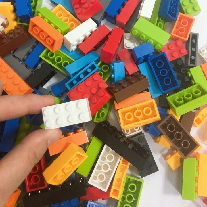 DIY%20Creative%20Building%20Blocks%20Lot%20Pack%20Set%20Urban%20Classic%20MOC%20Building%20Blocks%20Assembled%20Birthday%20%20Children's%20Educational%20Toys%20-%20Image%202