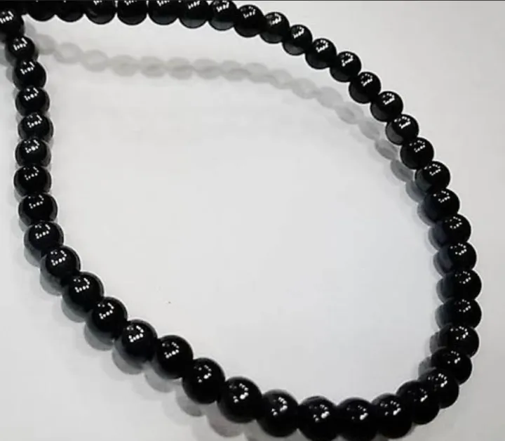 100pcs%206mm%20black%20glass%20beads%20-%20Image%204
