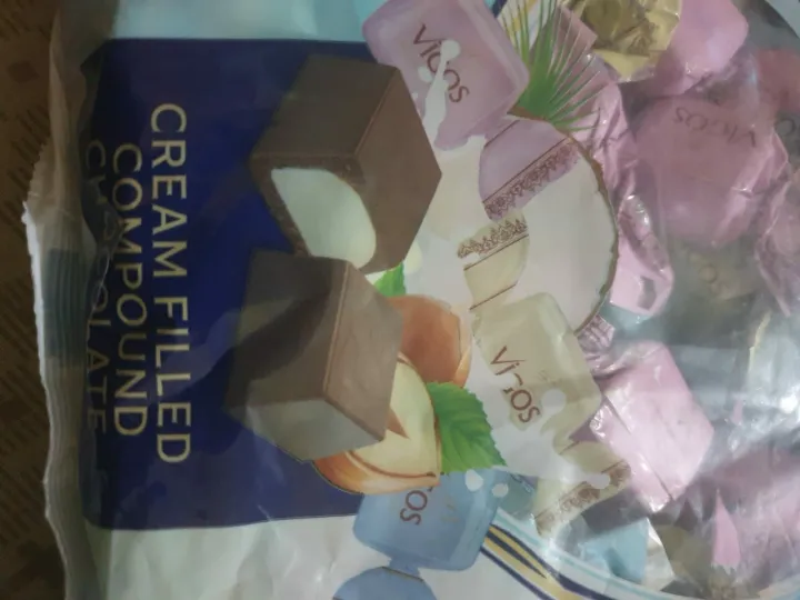 Vigos%20cream%20Filed%20Chocolate%20full%20pack%20imported%20orignal%20-%20Image%202