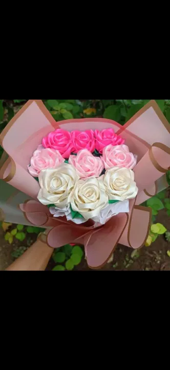 Handmade%20Bunch%20Rose%20Flower%20Bouquet%20-%20Image%202