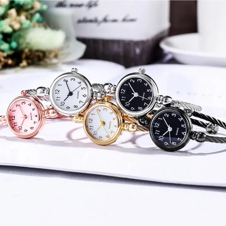 Fashion%20Women's%20Wristwatch%20Gold%20Bracelet%20Small%20Dial%20Elegant%20Watch%20New%20Cute%20Women%20Steel%20Bracelet%20Watch%20Quartz%20Wristwatch%20-%20Image%205